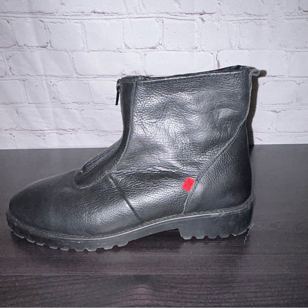 Marc Joseph Newbury Street Leather Boots women’s size 9‎